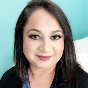 Meet your Posher, Cecilia